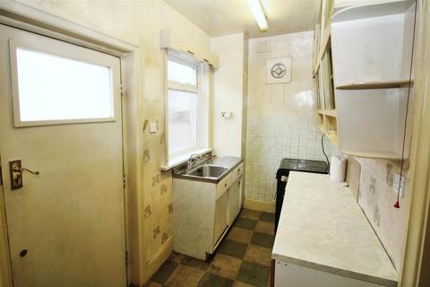 237 Queens Road, Bradford, BD2 4BT