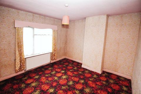 237 Queens Road, Bradford, BD2 4BT