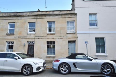 2 bedroom townhouse for sale, Keynsham Road, Cheltenham, GL53