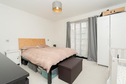 1 bedroom apartment for sale, Essoldo Court, 4 Granville Road, Watford, Hertfordshire, WD18