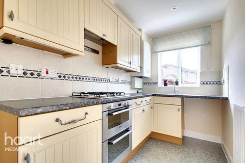 2 bedroom semi-detached house for sale, Lodge Hill Lane, Rochester