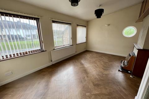 undefined, Bow Street SY24
