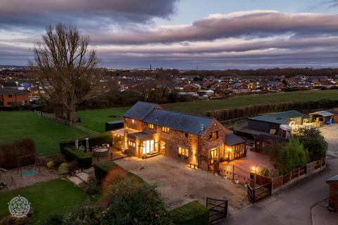 4 bedroom barn conversion for sale, Hand Lane, Leigh, Greater Manchester, WN7 3RU