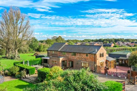 4 bedroom barn conversion for sale, Hand Lane, Leigh, Greater Manchester, WN7 3RU