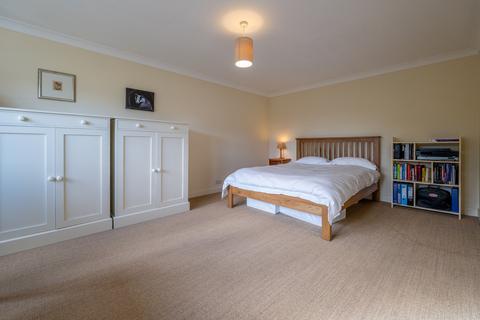 104 Efflinch Lane, Barton Under Needwood, Burton-on-trent, DE13 8EX