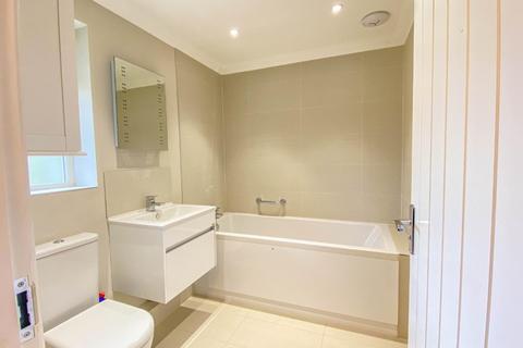 1 Blenheim Rise, Fulbourn, Cambridge, CB21 5AJ