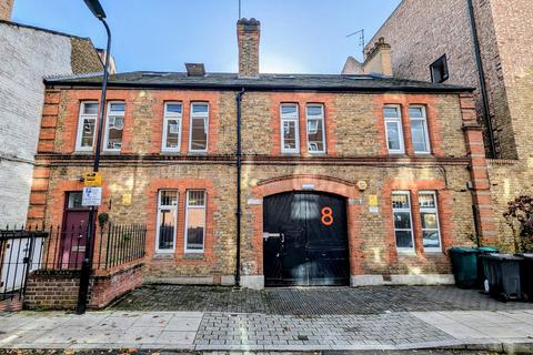 Flat 1, 7 Audrey Street, London, E2 8QH