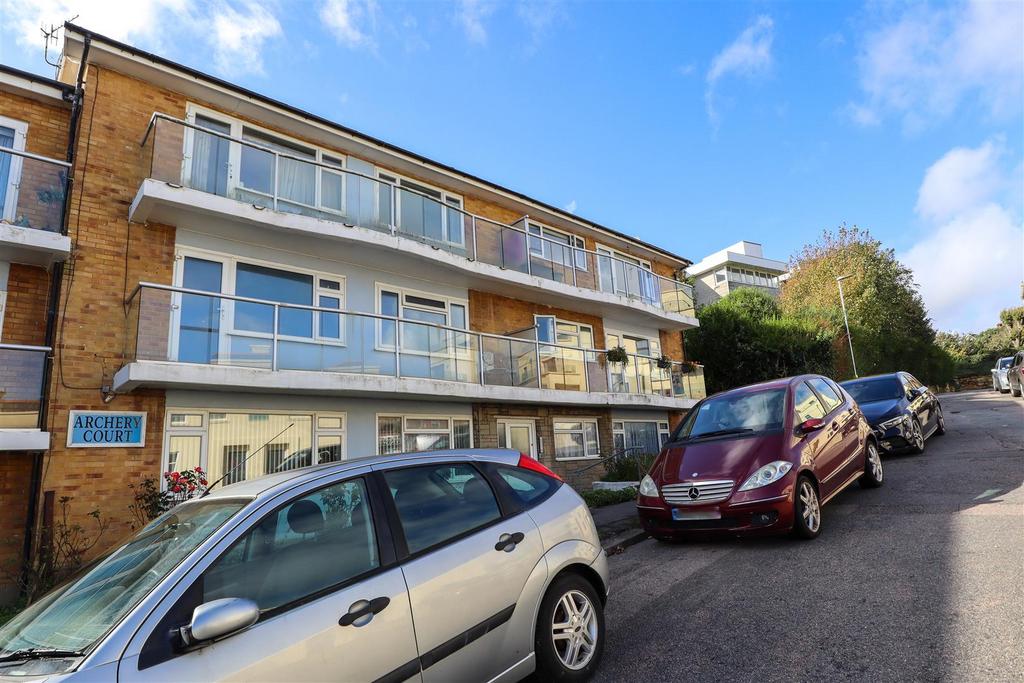 Archery Road, St. LeonardsOnSea 2 bed property to rent £950 pcm (£