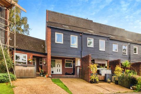 4 bedroom terraced house for sale, Northcott, Bracknell, Berkshire, RG12