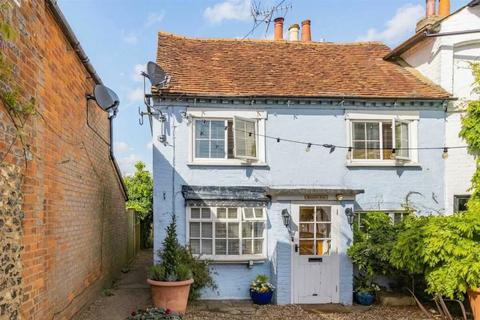 3 bedroom cottage for sale, Chenies Village, Chenies, Rickmansworth, Buckinghamshire, WD3 6ED