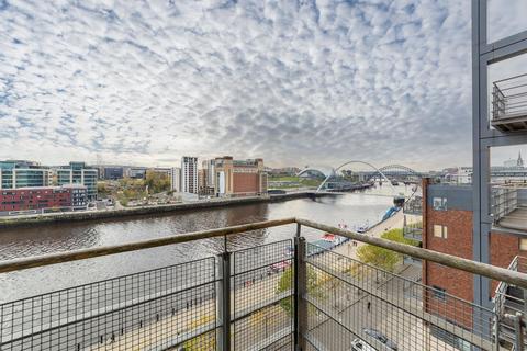 2 bedroom apartment for sale, St Ann's Quay, Quayside, NE1