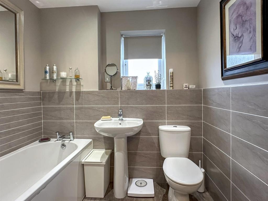 Family bathroom