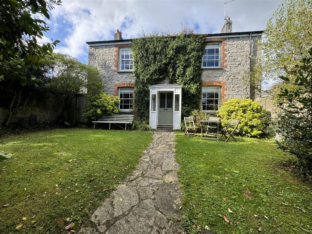 Front Gardens and Cottage