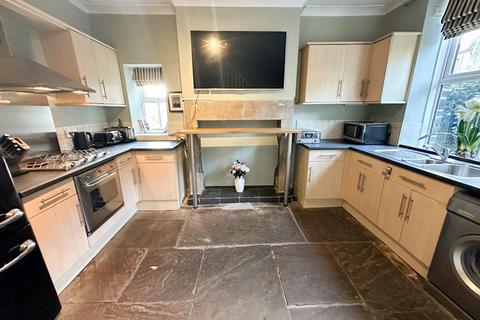 2 bedroom terraced house for sale, North View, Cononley