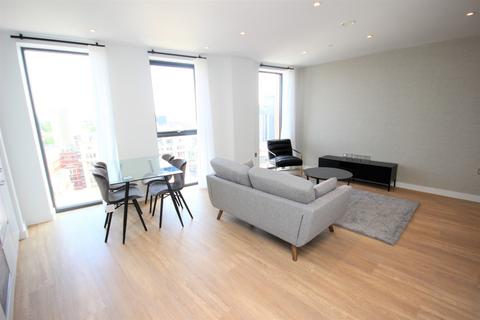 2 bedroom apartment to rent, Whitworth Street, Manchester M1