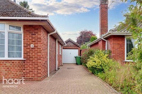 2 bedroom detached bungalow for sale, Heath Crescent, Norwich