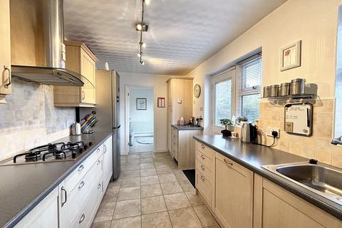 3 bedroom property for sale, Collier Street, Manchester M27