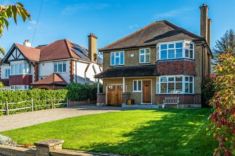 4 bedroom detached house for sale, Sandy Lane, South Cheam