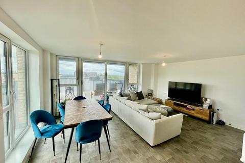 3 bedroom penthouse for sale, Canal Street, Campbell Park, Milton Keynes, MK9