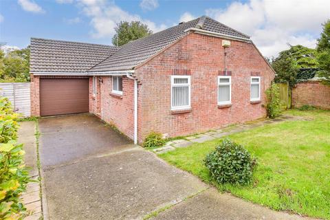 3 bedroom detached bungalow for sale, Broadlands Avenue, New Romney, Kent