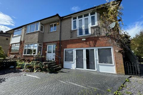 4 bedroom semi-detached house for sale, Brantwood Close, Heaton, Bradford, West Yorkshire