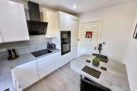 3 bedroom apartment for sale, Hampstead Drive, Whitefield, M45