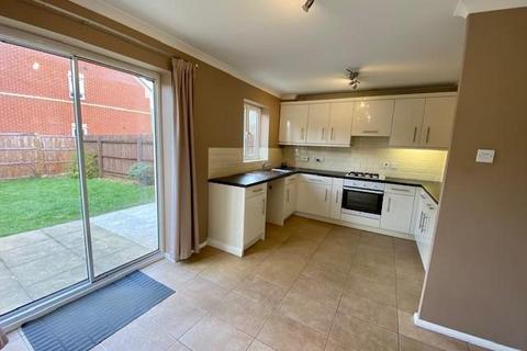 3 bedroom detached house to rent, Hartland Drive, Market Harborough