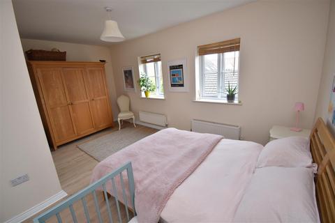 22 Fitzroy Circus, Portishead, Bristol, BS20 7GR