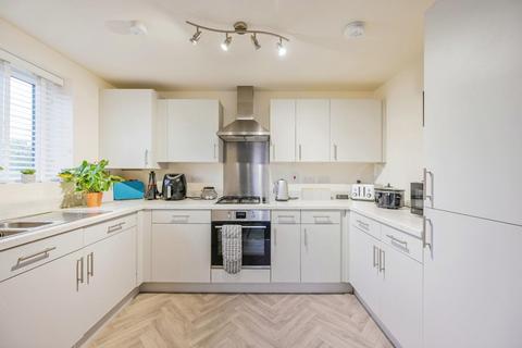 2 bedroom apartment for sale, Smith Close, Lichfield