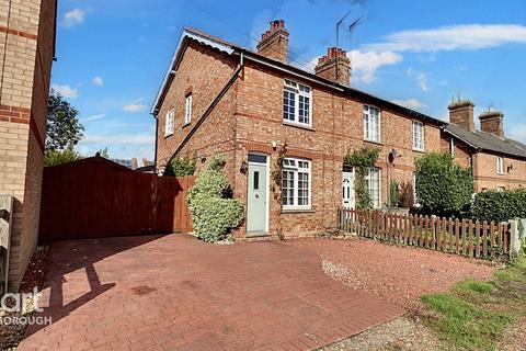 2 bedroom end of terrace house for sale, Church Street, Sawtry