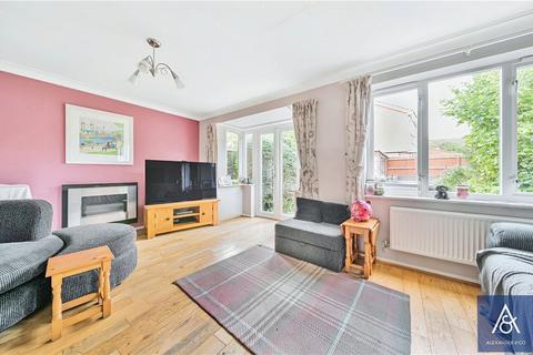 3 bedroom detached house for sale, Brewin Close, Northamptonshire NN13