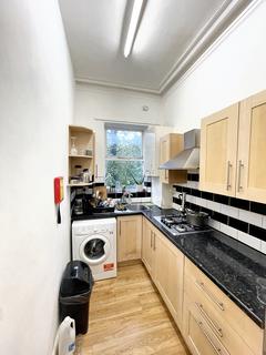 1 bedroom flat to rent, Rathen Road, Manchester M20