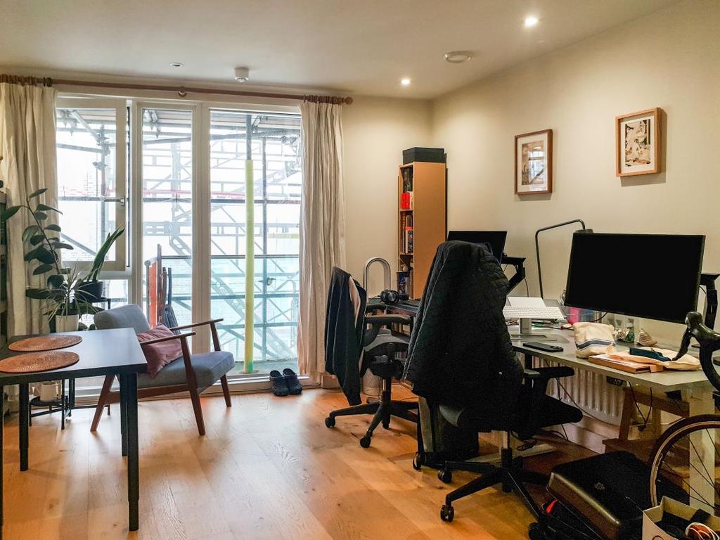 Flat 15 Hoxton Wharf, 2 Devizes... 1 bed apartment for sale £250,000