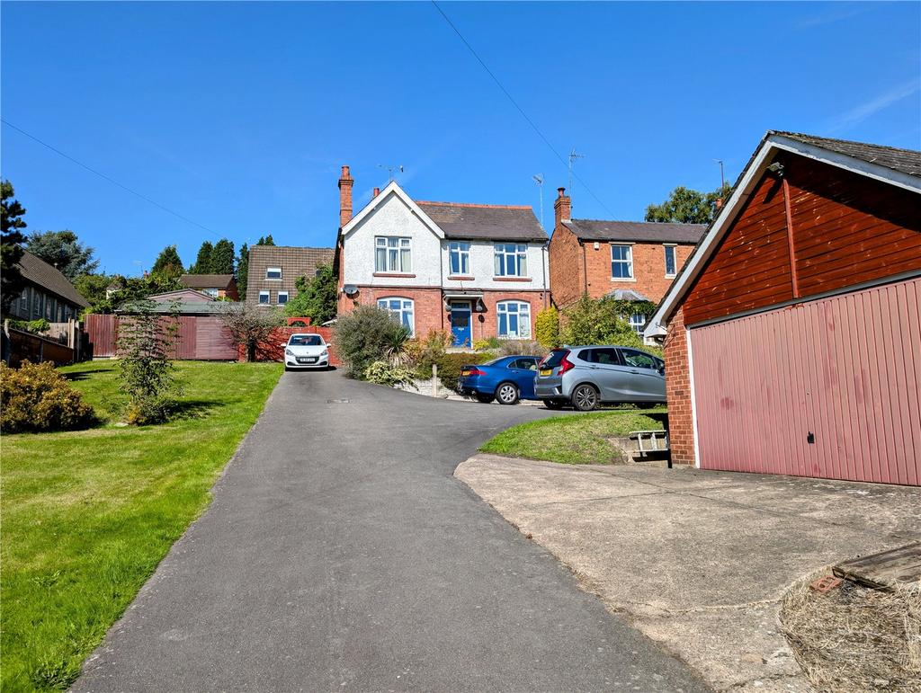 Wolverhampton Road, Kidderminster... 4 bed detached house for sale £