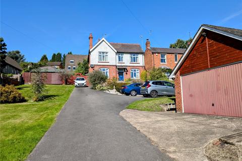 4 bedroom detached house for sale, Wolverhampton Road, Kidderminster, Worcestershire, DY10