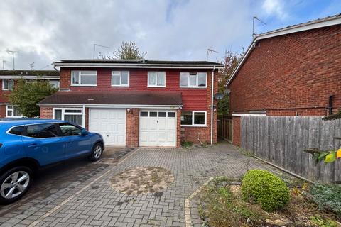 3 bedroom semi-detached house for sale, Milcote Close, Greenlands, Redditch, B98