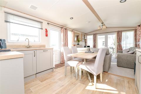 2 bedroom park home for sale, Chewton Sound, Hoburne Naish, New Milton, Hampshire, BH25