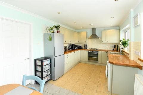 3 bedroom end of terrace house for sale, Sherborne Road, Trowbridge