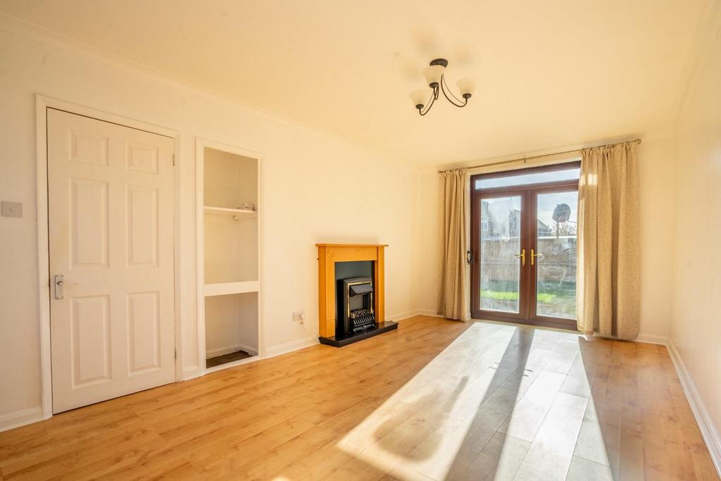 Barkston Avenue, York 2 bed semidetached house for sale £250,000