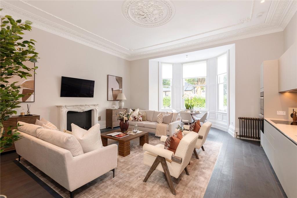 Redcliffe Square, London, SW10 2 bed apartment for sale £2,295,000