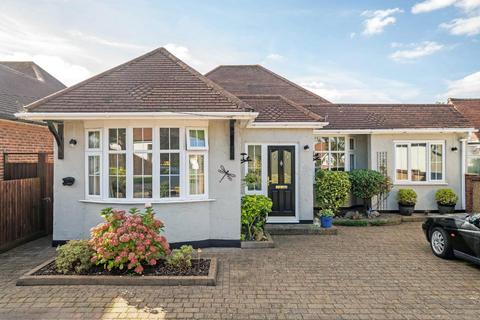 3 bedroom detached bungalow for sale, The Drive, Ewell Court