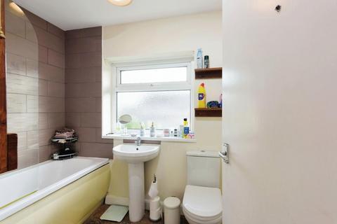 56 Allington Drive, York, YO31 0NN