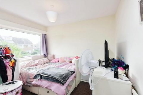 56 Allington Drive, York, YO31 0NN