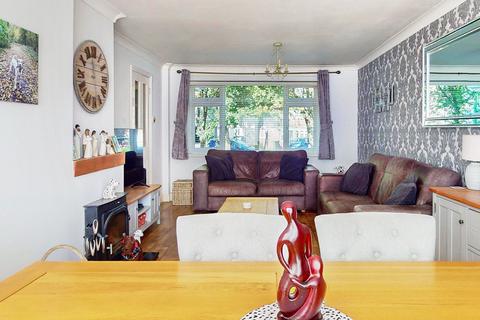 3 bedroom terraced house for sale, Ardleigh, LEE CHAPEL SOUTH, Basildon, Essex, SS16