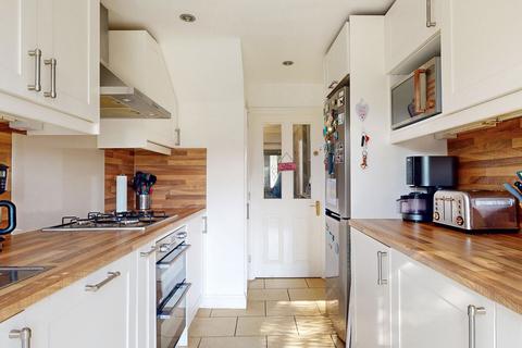 51 Ardleigh, Basildon, SS16 5RE