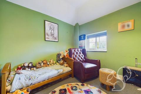2 bedroom apartment for sale, Station Road, Marks Tey