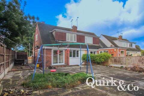 3 bedroom semi-detached house for sale, Cedar Road, Canvey Island, SS8