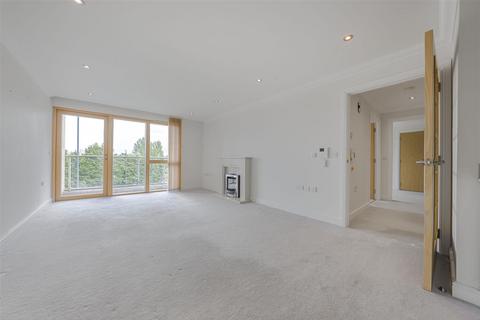 2 bedroom retirement property for sale, Helston Lane, Windsor