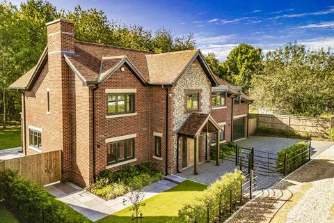 5 bedroom detached house for sale, Keepers Lodge, Greys Green, RG9