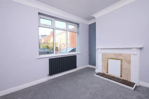 2 bedroom end of terrace house for sale, Finsbury Street, South Bank